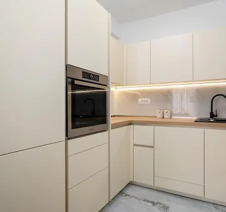 Apartment Luxury Beyond *