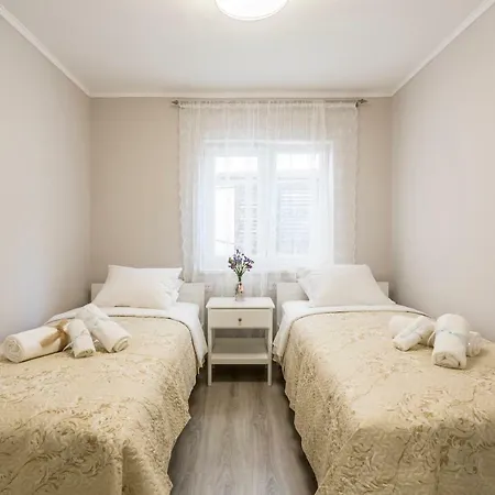 Apartment Luxury Beyond *